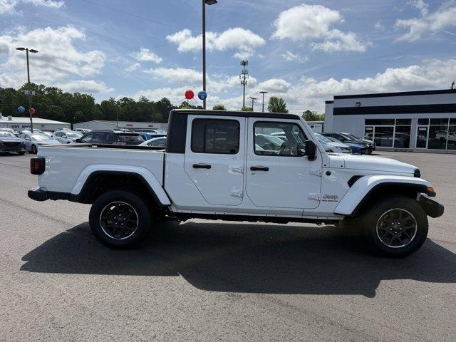used 2023 Jeep Gladiator car, priced at $34,990