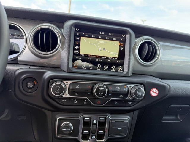 used 2023 Jeep Gladiator car, priced at $34,990