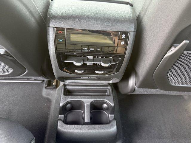 new 2025 Jeep Grand Cherokee L car, priced at $44,125