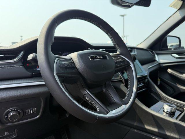 new 2025 Jeep Grand Cherokee L car, priced at $44,125