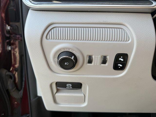 used 2022 Jeep Wagoneer car, priced at $44,990