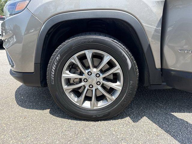 used 2019 Jeep Cherokee car, priced at $17,990