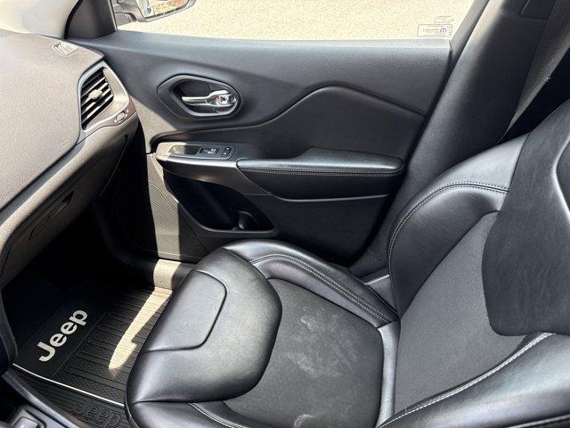 used 2019 Jeep Cherokee car, priced at $17,990
