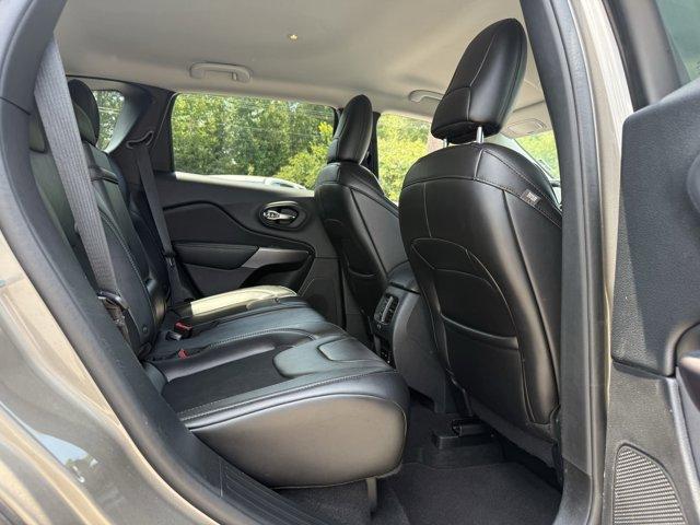 used 2019 Jeep Cherokee car, priced at $17,990