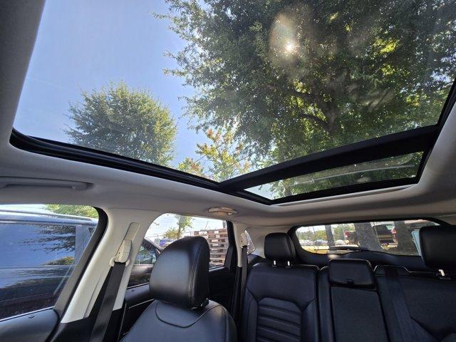 used 2015 Ford Edge car, priced at $11,990