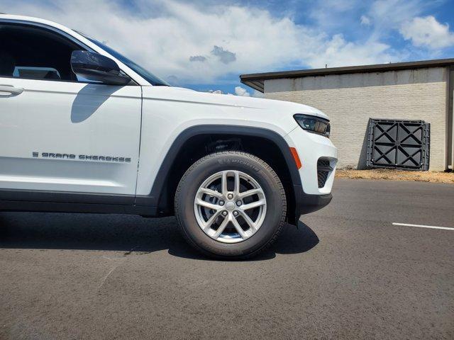 new 2025 Jeep Grand Cherokee car, priced at $42,575
