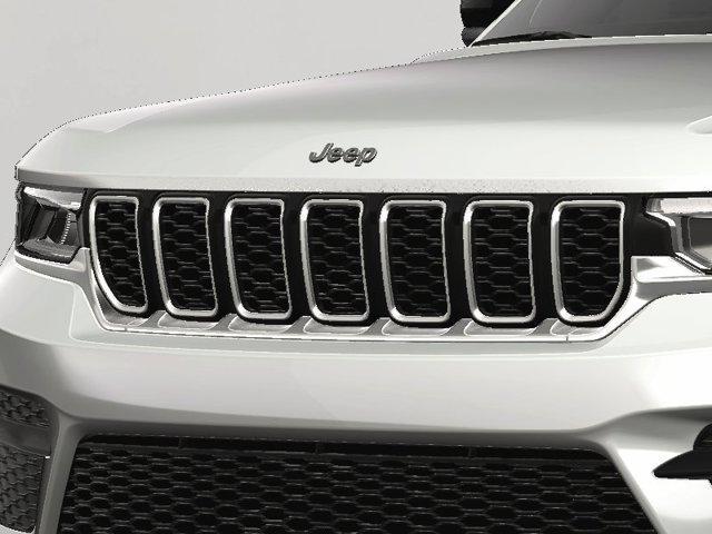 new 2025 Jeep Grand Cherokee car, priced at $39,821