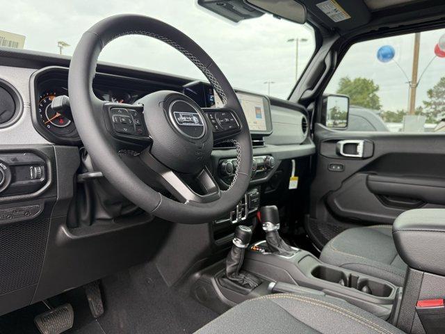 new 2025 Jeep Wrangler car, priced at $45,083