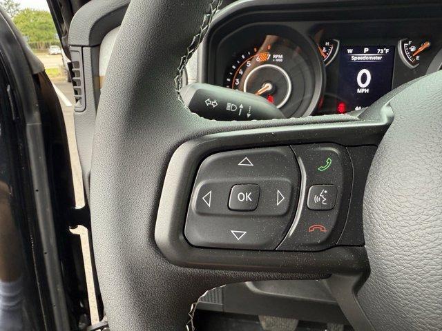 new 2025 Jeep Wrangler car, priced at $45,083