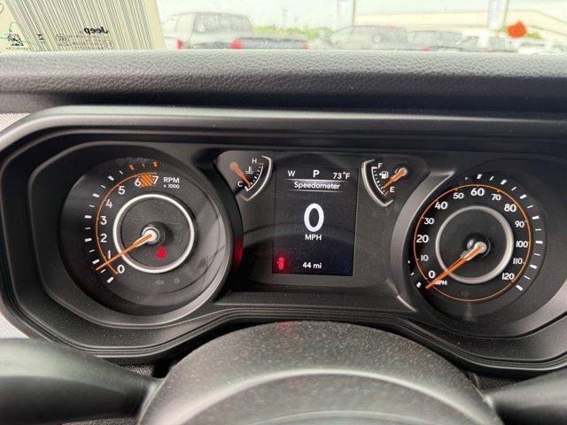new 2025 Jeep Wrangler car, priced at $45,083
