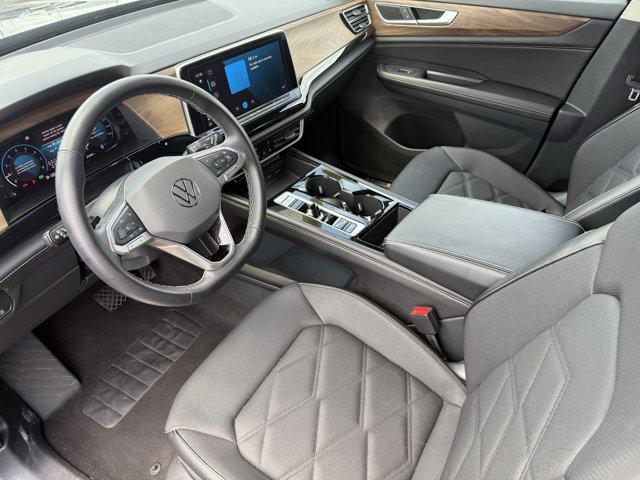 used 2024 Volkswagen Atlas car, priced at $35,990