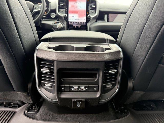 new 2025 Ram 1500 car