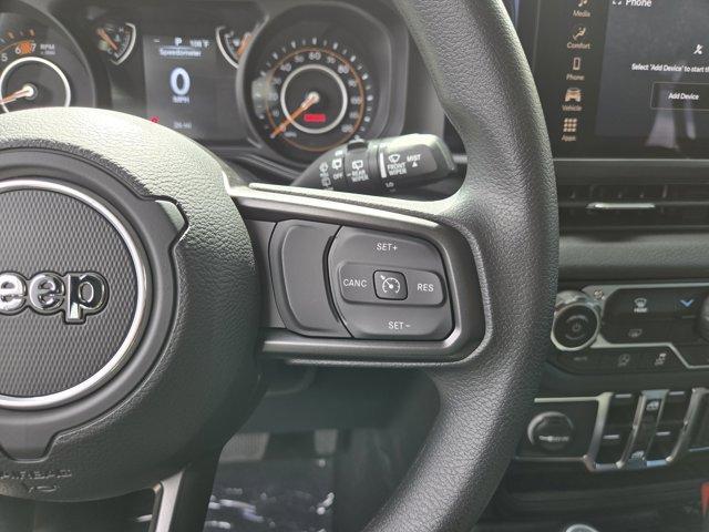 new 2025 Jeep Wrangler car, priced at $38,564