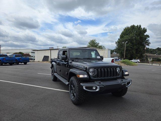 new 2025 Jeep Gladiator car, priced at $43,472