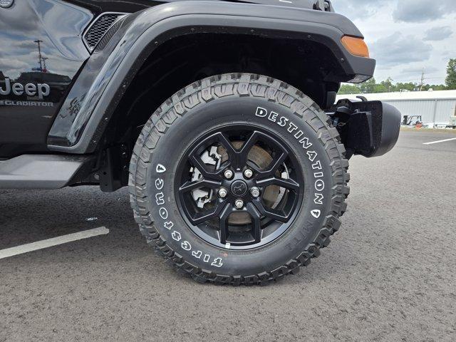 new 2025 Jeep Gladiator car, priced at $43,472