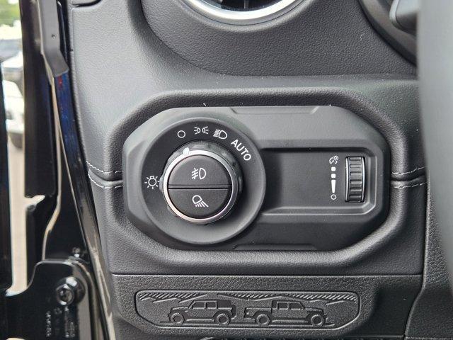 new 2025 Jeep Gladiator car, priced at $43,472