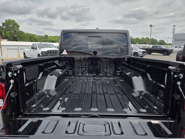 new 2025 Jeep Gladiator car, priced at $43,472