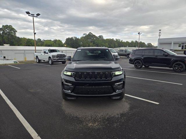 new 2025 Jeep Grand Cherokee car, priced at $42,230