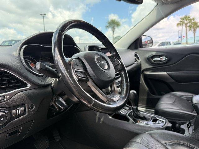 used 2020 Jeep Cherokee car, priced at $19,990