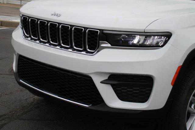 new 2024 Jeep Grand Cherokee car, priced at $41,521