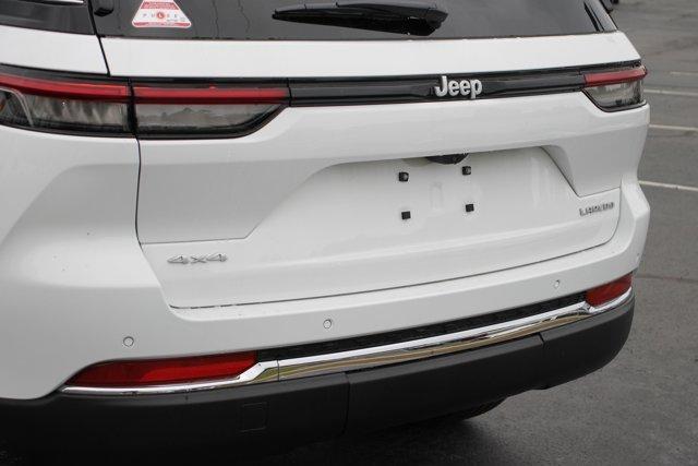 new 2024 Jeep Grand Cherokee car, priced at $41,521