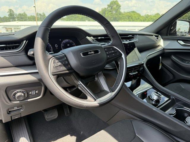 new 2025 Jeep Grand Cherokee L car, priced at $48,730
