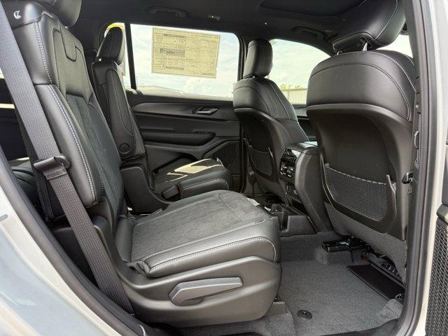 new 2025 Jeep Grand Cherokee L car, priced at $48,730
