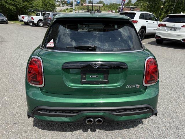 used 2024 MINI Hardtop car, priced at $26,990