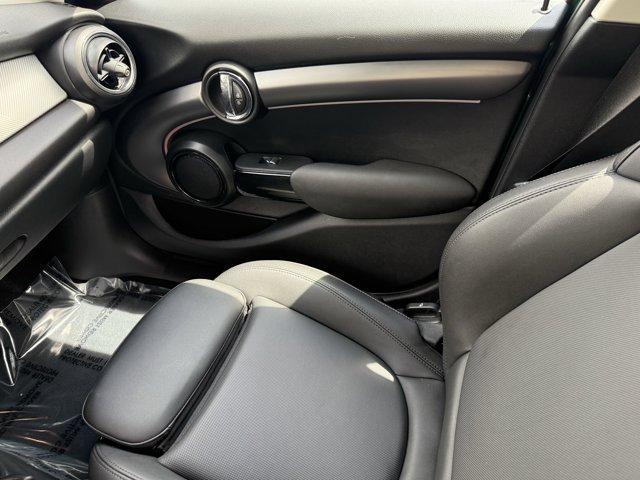 used 2024 MINI Hardtop car, priced at $26,990