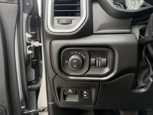 new 2025 Ram 1500 car