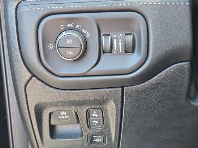 new 2025 Ram 1500 car