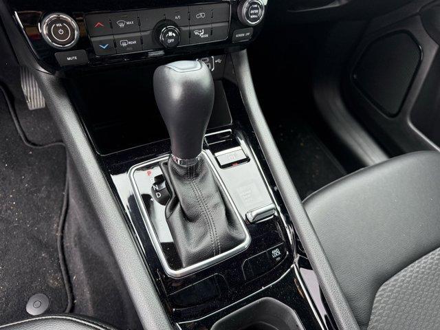 used 2025 Jeep Compass car, priced at $27,990