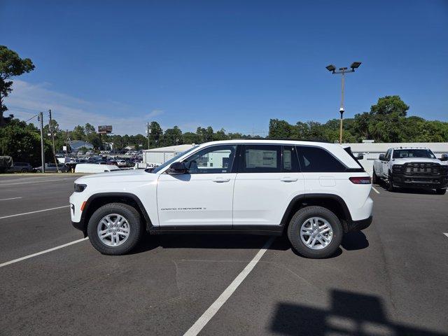 new 2025 Jeep Grand Cherokee car, priced at $34,384