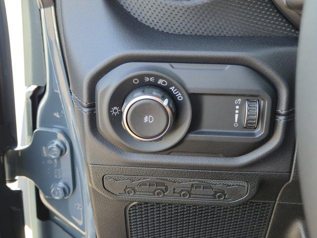 new 2025 Jeep Wrangler car, priced at $55,745