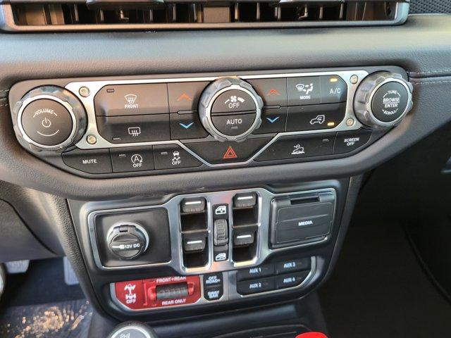 new 2025 Jeep Wrangler car, priced at $55,745