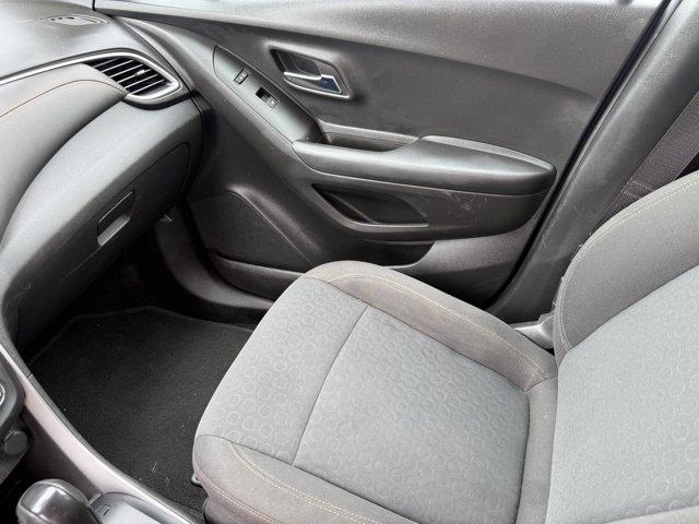 used 2022 Chevrolet Trax car, priced at $18,990
