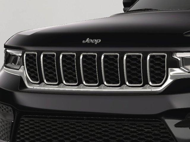 new 2025 Jeep Grand Cherokee car, priced at $37,501