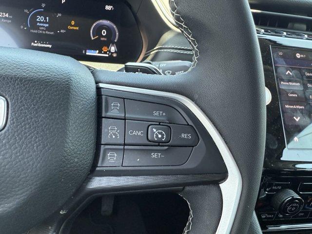 used 2024 Jeep Grand Cherokee car, priced at $30,990
