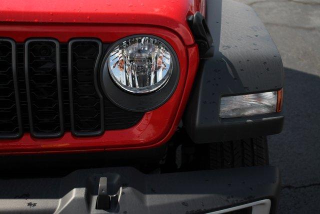 new 2024 Jeep Gladiator car, priced at $40,129