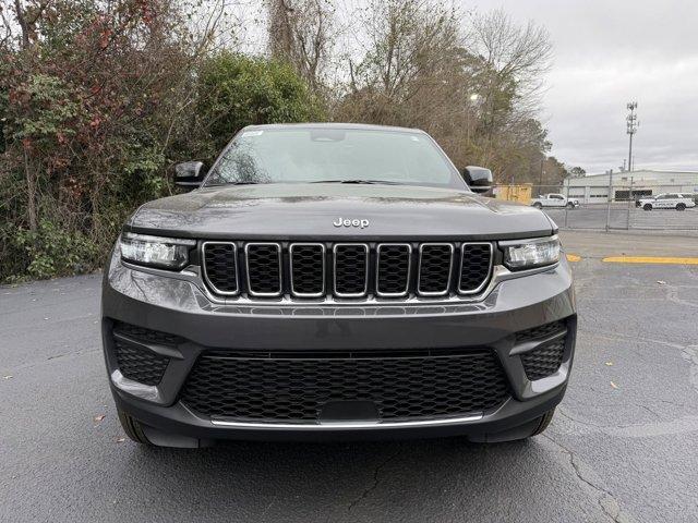 new 2025 Jeep Grand Cherokee car, priced at $42,356