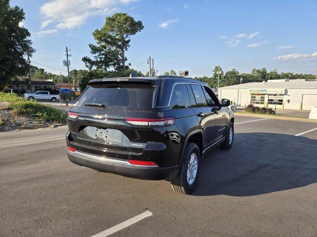 new 2025 Jeep Grand Cherokee car, priced at $34,024