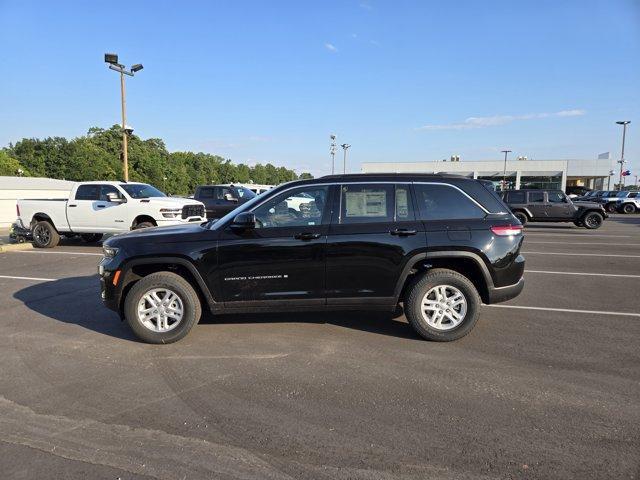 new 2025 Jeep Grand Cherokee car, priced at $34,024