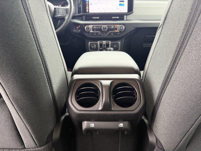 new 2025 Jeep Wrangler car, priced at $40,805