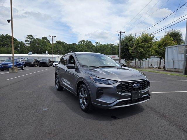 used 2023 Ford Escape car, priced at $24,990