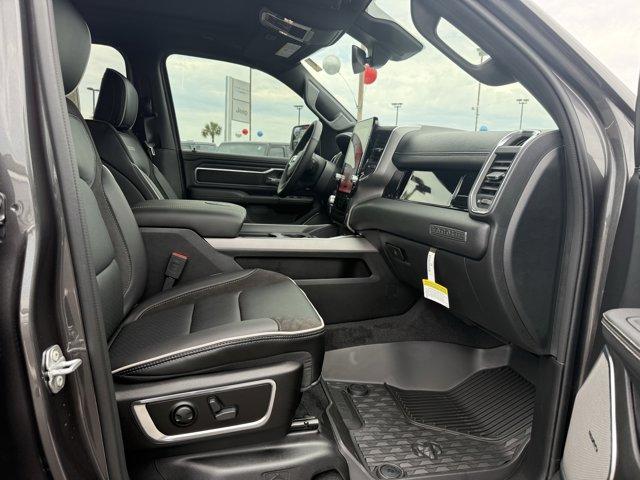 new 2025 Ram 1500 car