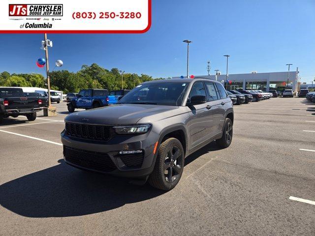 new 2025 Jeep Grand Cherokee car, priced at $42,230