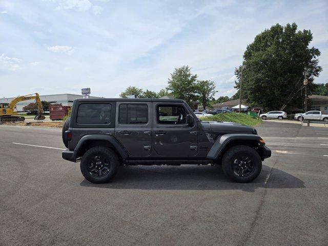 new 2025 Jeep Wrangler car, priced at $38,564