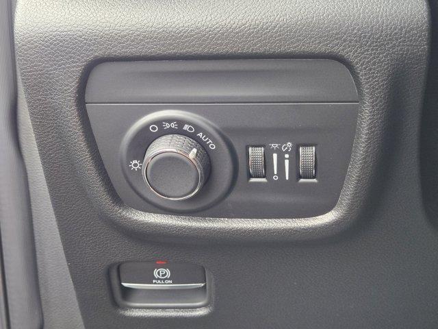 new 2025 Jeep Grand Cherokee L car, priced at $36,830