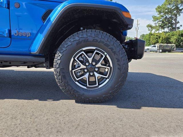 new 2025 Jeep Gladiator car, priced at $54,395