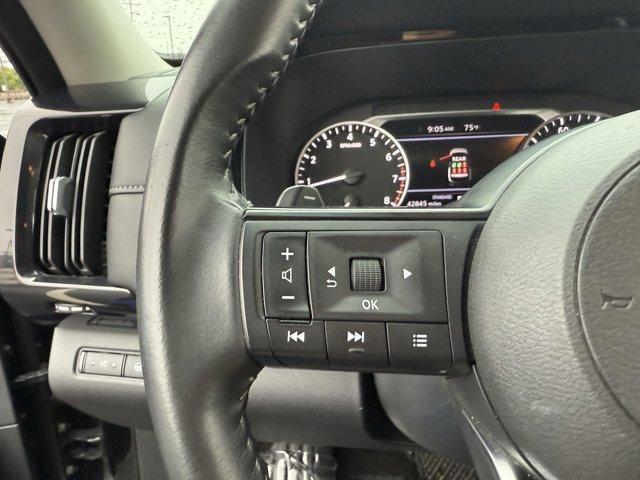 used 2024 Nissan Pathfinder car, priced at $29,990